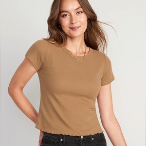 Short-Sleeve Cropped Lettuce-Edge Waffle-Knit T-Shirt